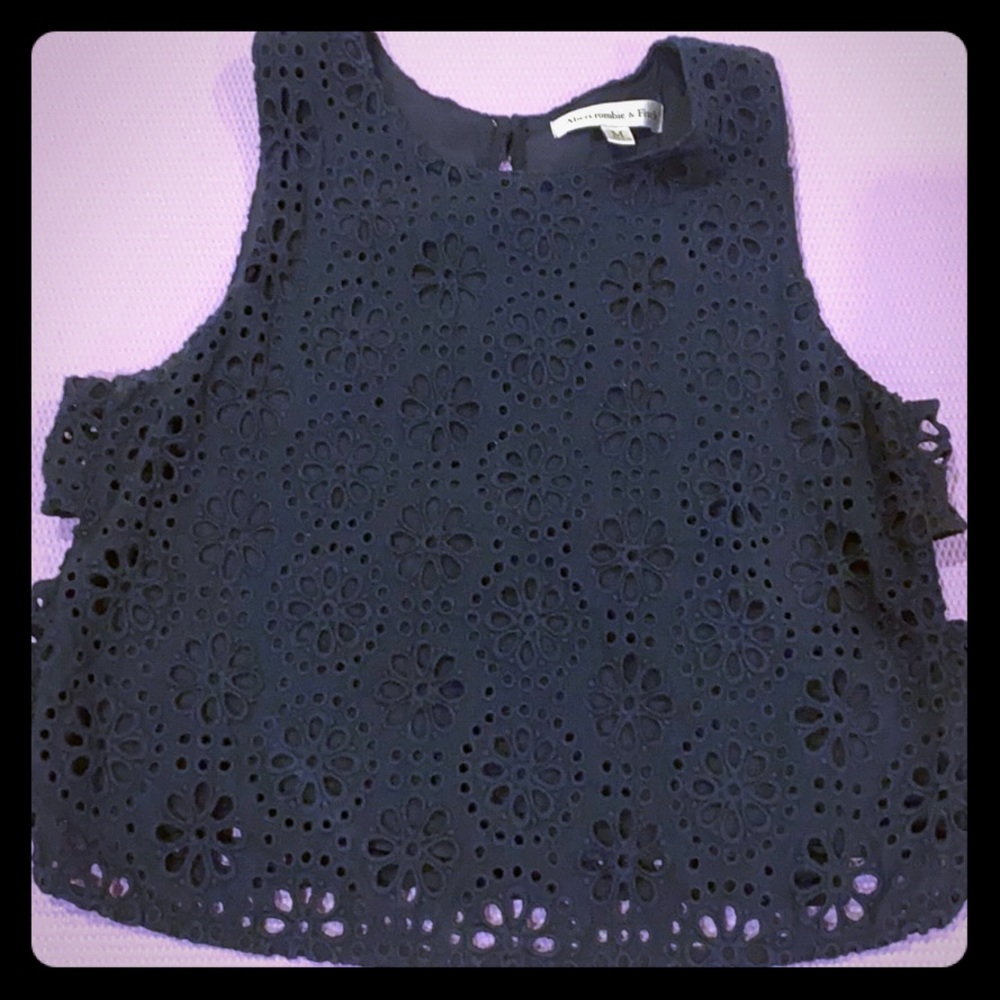 Abercrombie loose fitting cropped tank